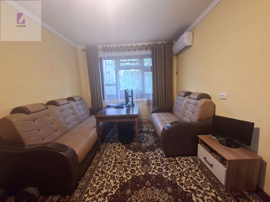 Продается 2х комнатная квартира. Согдиана. 4 роддом.