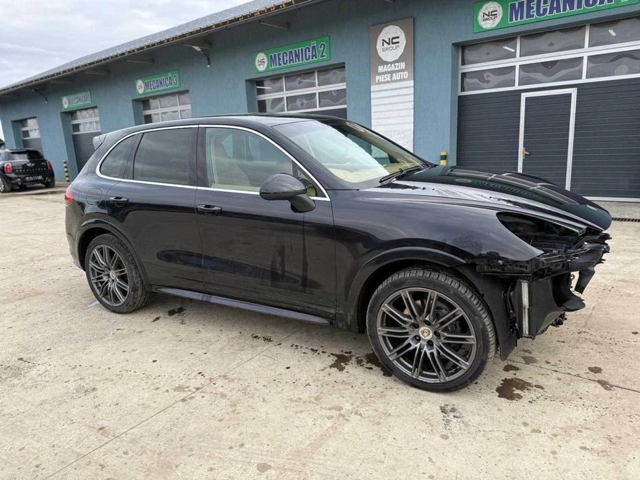 Dezmembrari piese Porsche Cayenne S 7P 3.0 D 2013 Cod CRC