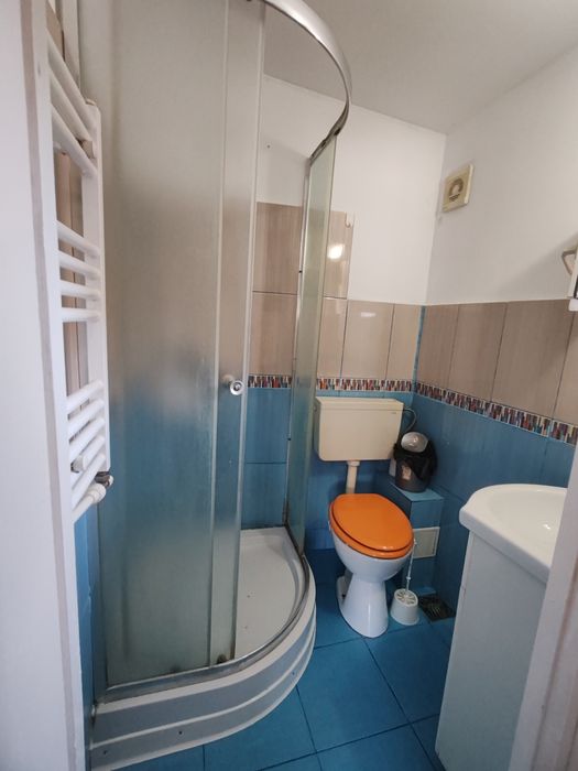 Garsoniera de inchiriat