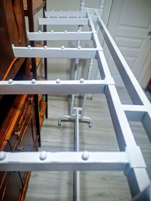 Новая Белая Вешалка напольная