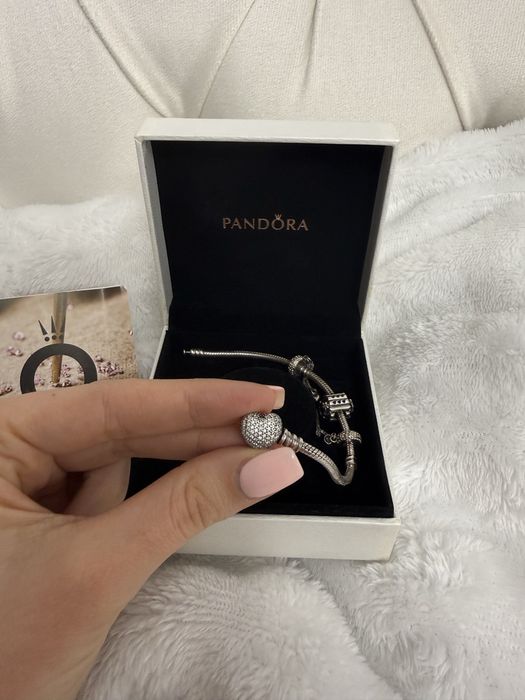 Гривна Pandora сърце