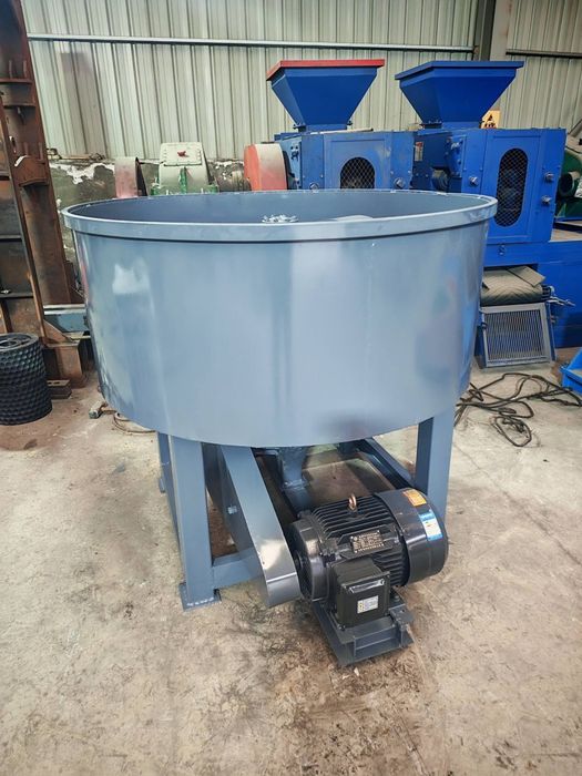 Кумир брикет ,оборудование,   сотилади комплект