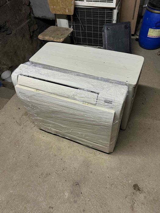 Инверторен климатик Дайкин 9000 BTU