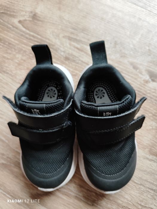 Детски маратонки Nike
 4 маратонки nike