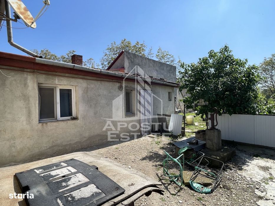 Casa individuala de vanzare Centrul Comercial Alfa Dambovita
