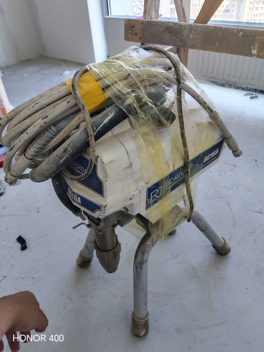 Безвоздушном краска пулт