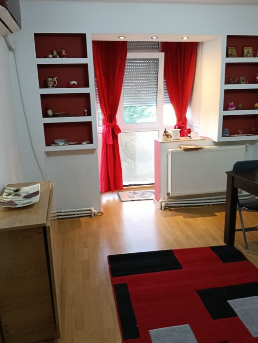 De închiriat apartament