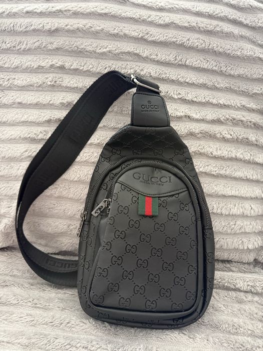 Geanta umar gucci