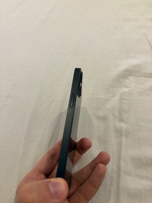 iphone 13 simplu albastru