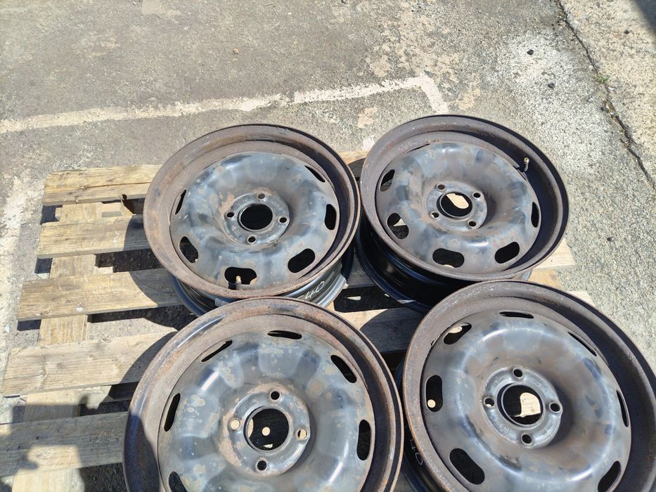 15 цола 4 х 108 мм ПЕЖО / Ситроен - 6 Инча / ЕТ 23