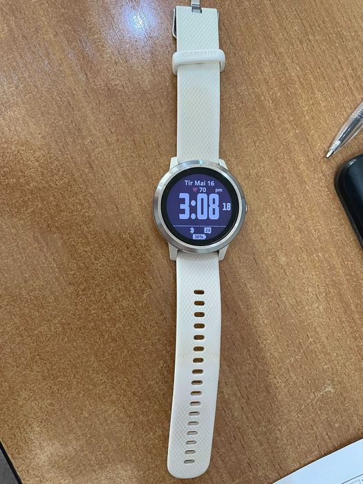 Часы Garmin Vivoactive 3
