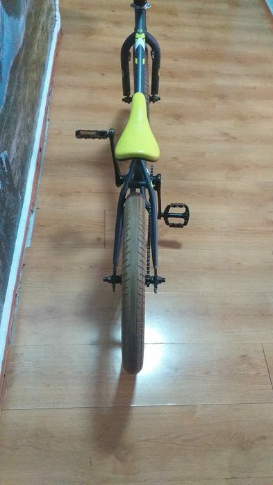 Велосипед BMX трюковой