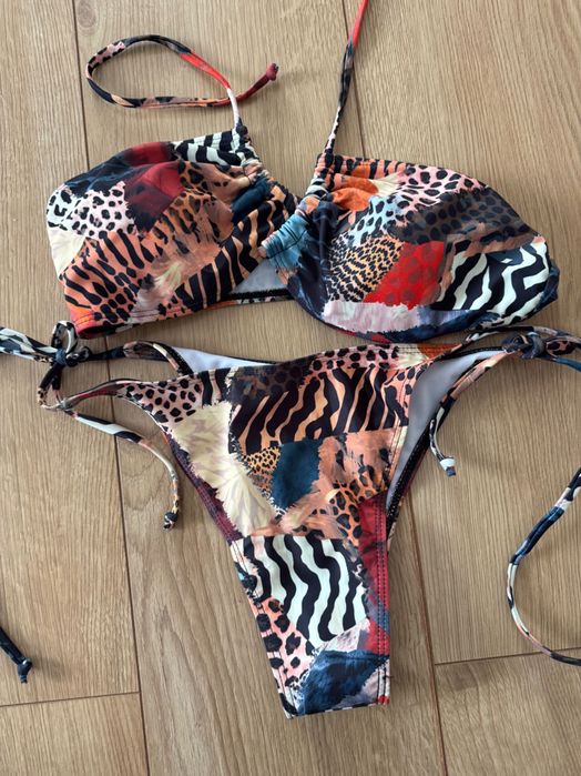 Разпродажба на бански с хигиенни лепенки