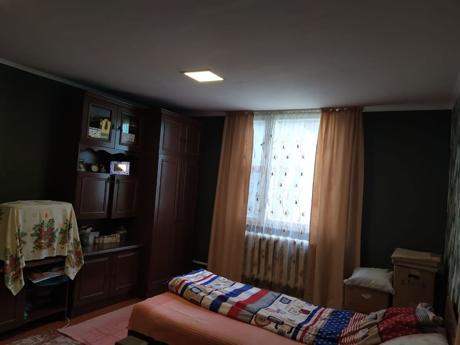 Продается дом возле парка