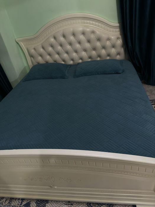 Спальный гарнитур Венера 5д