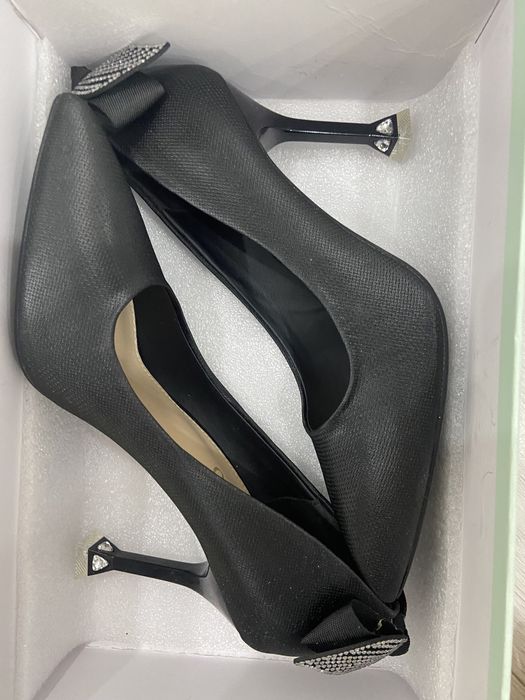 Продам туфли за 8000 тг 37 размер