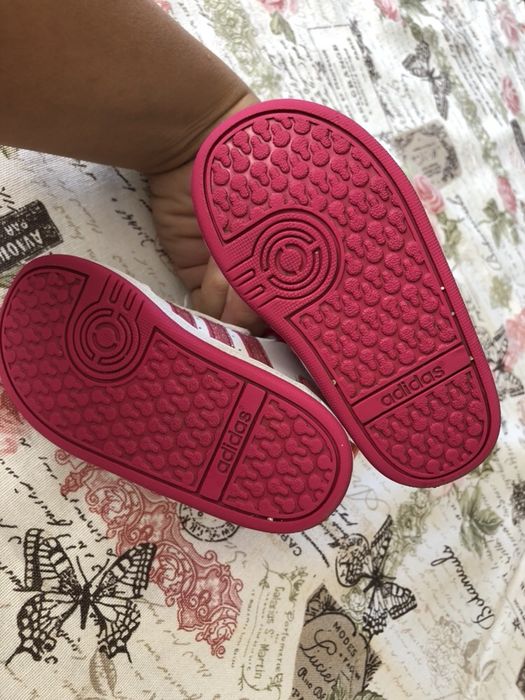 Маратонки Адидас Adidas номер 20 за момиче