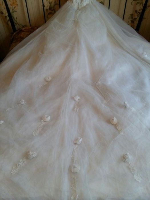Продам свадебное платье