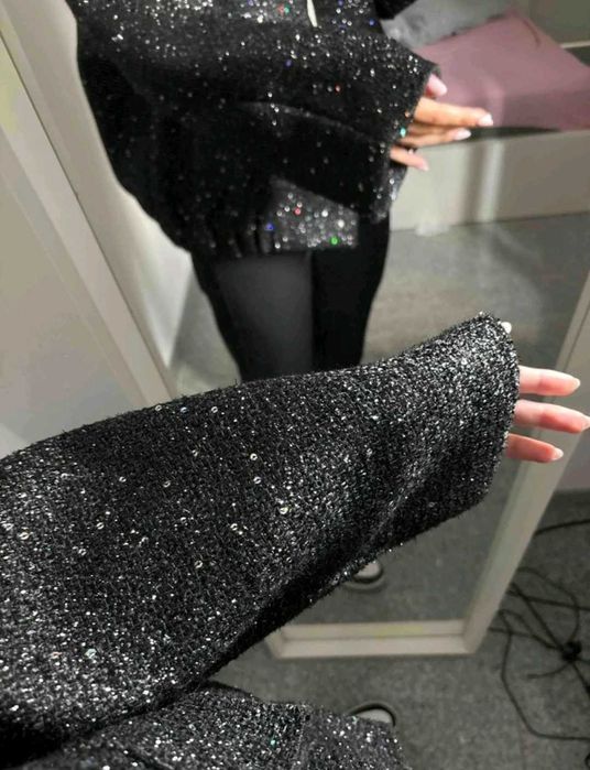 Дамско ново яке 40/42 размер