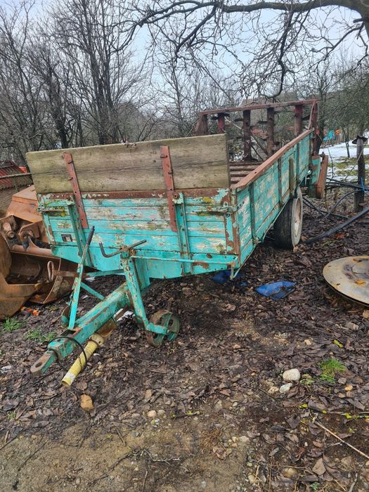 Mig,remorca de imprastiat gunoi de 4 tone