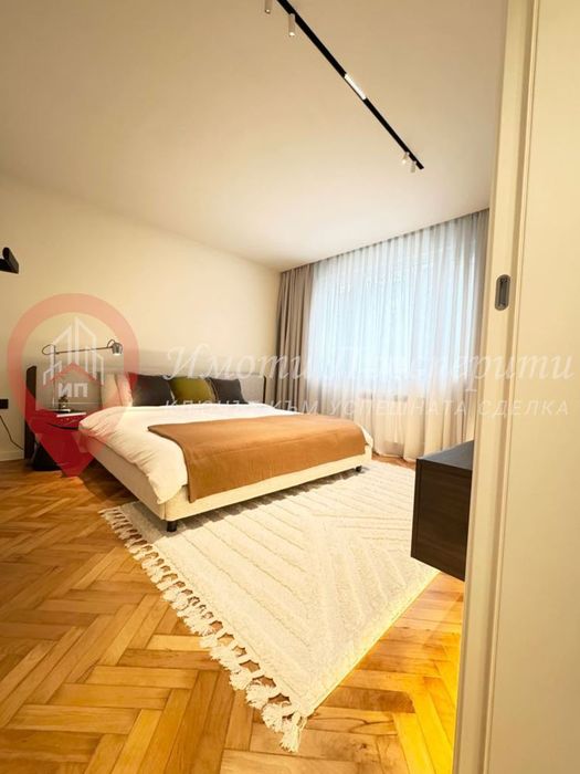 Продава се Тристаен апартамент в София, Лозенец - 97 кв.м за 3952 €/кв.м - Снимка #2