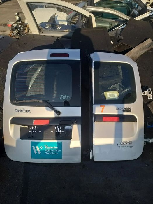 Usa Batanta Dreapta pentru Dacia Logan MCV din 2010