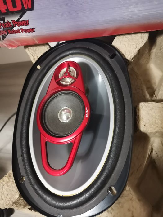 Sistem Audio Auto Sony Xplod: Player CDX-GT929U + Boxe Ovale 340W