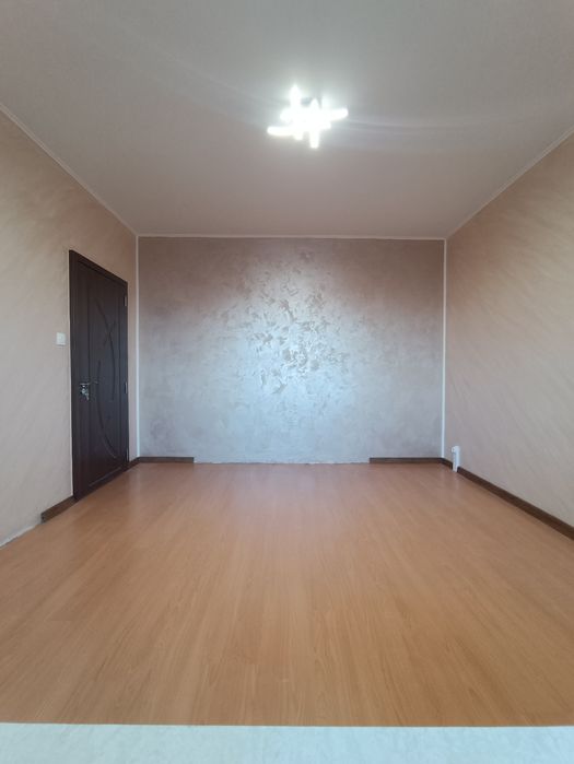 Лепене на плочки, декоративни мазилки  и други довършителни работи