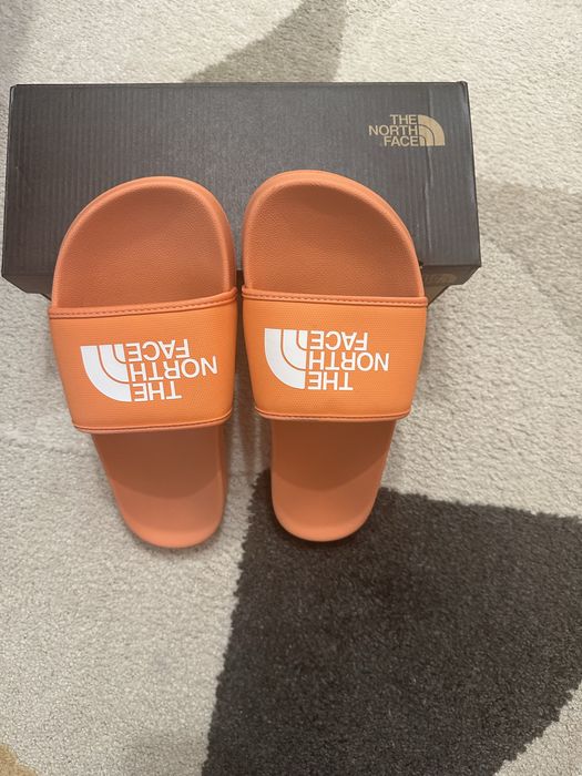 Чехли The North Face