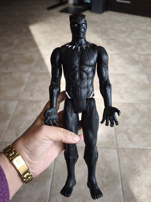 Star Wars and Marvel Action figures, Hasbro, 12