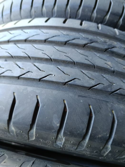 Летни гуми -2025г.-18цола-215/60-1бр.-130лв."CONTINENTAL"