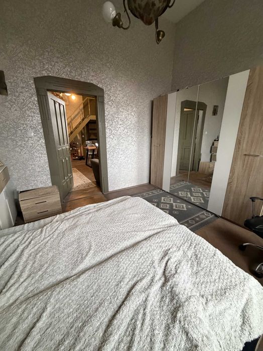 Apartament 3 camere in zona Lic. Nicolae Balcescu !