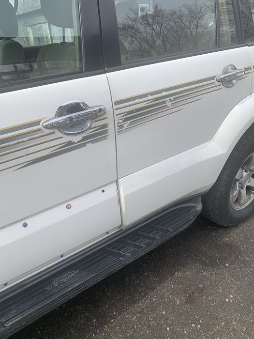 Тойота Ландкурзер Прадо 120