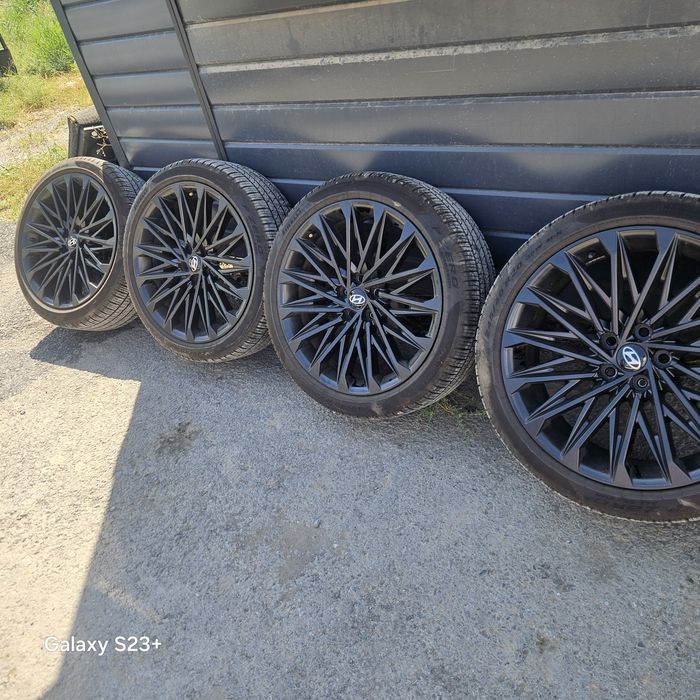 Продаётся Диски с шинами