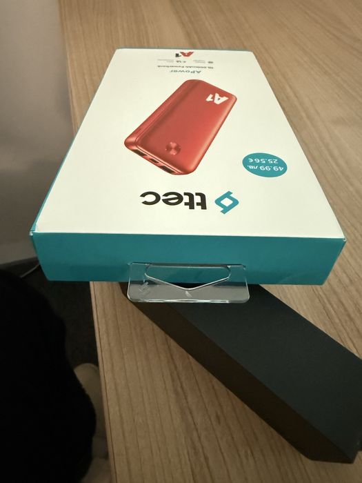 Преносима барерия 10 000 mAH