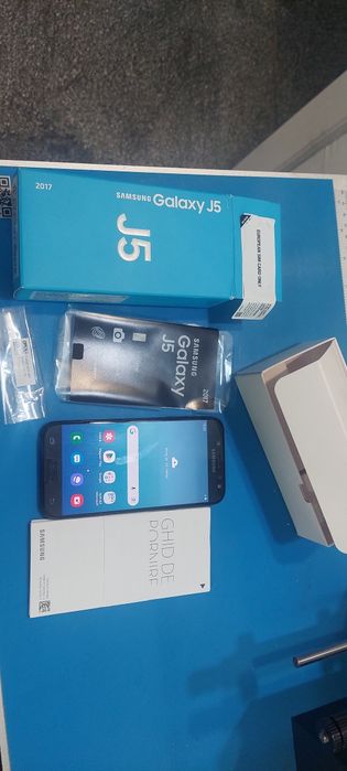 Telefon Samsung J5