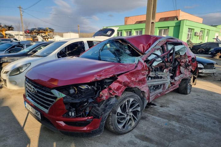 Dezmembrez Hyundai Tucson 3 FACELIFT motor 2.0crdi D4HA 185cp euro 6  Dezmembrari piese cutie de viteze manuala