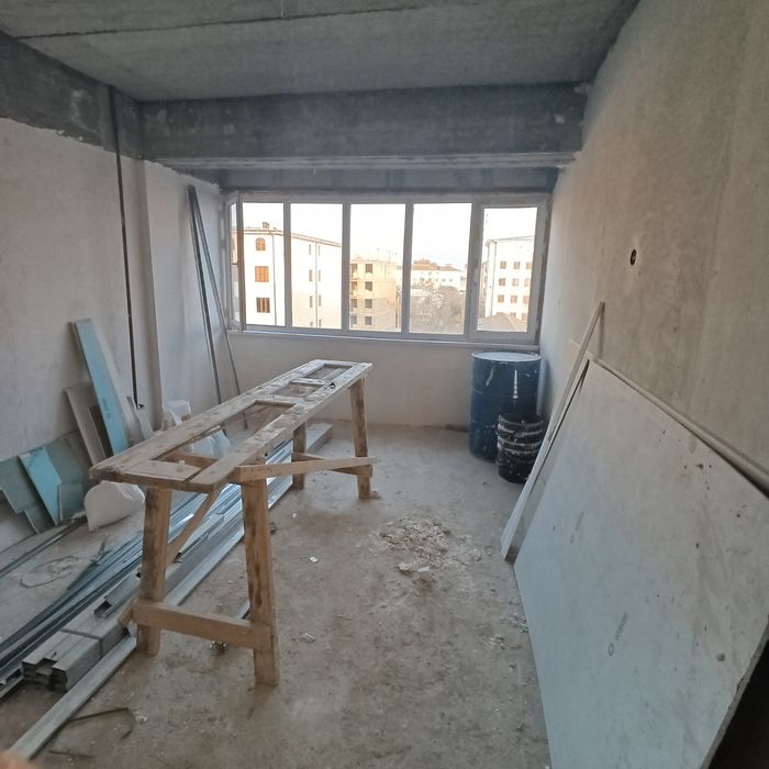 Kvartera sotiladi 51-kv manzil super yangi qurilgan uy