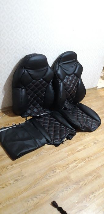 Продам чехлы кожаные
