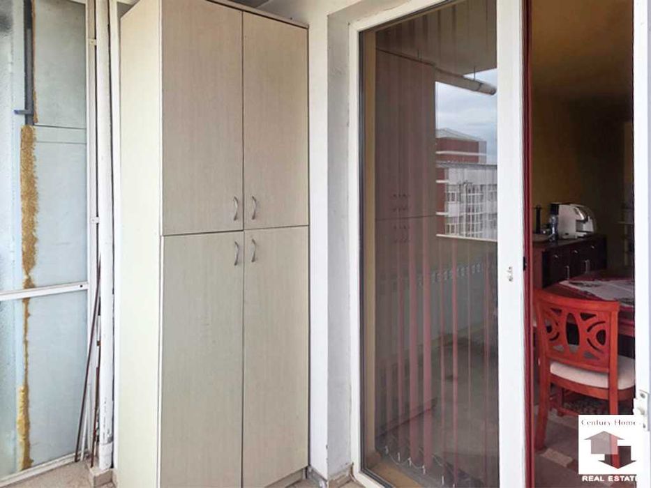 104993 Просторен тристаен апартамент до ОУ Емилиян Станев, В. Търново