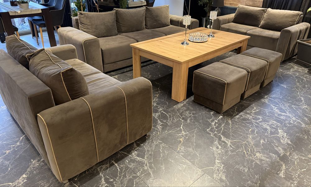 Продавам холна гарнитура