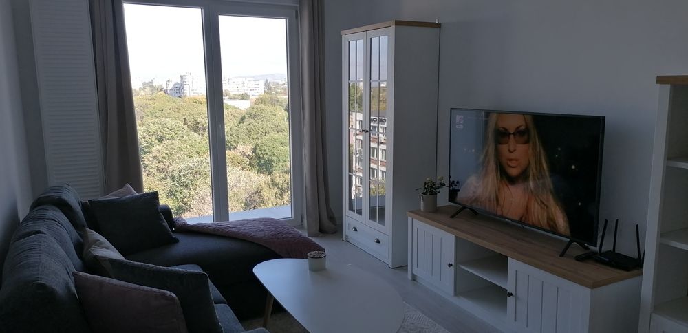 Inchiriez apartament cu două camere