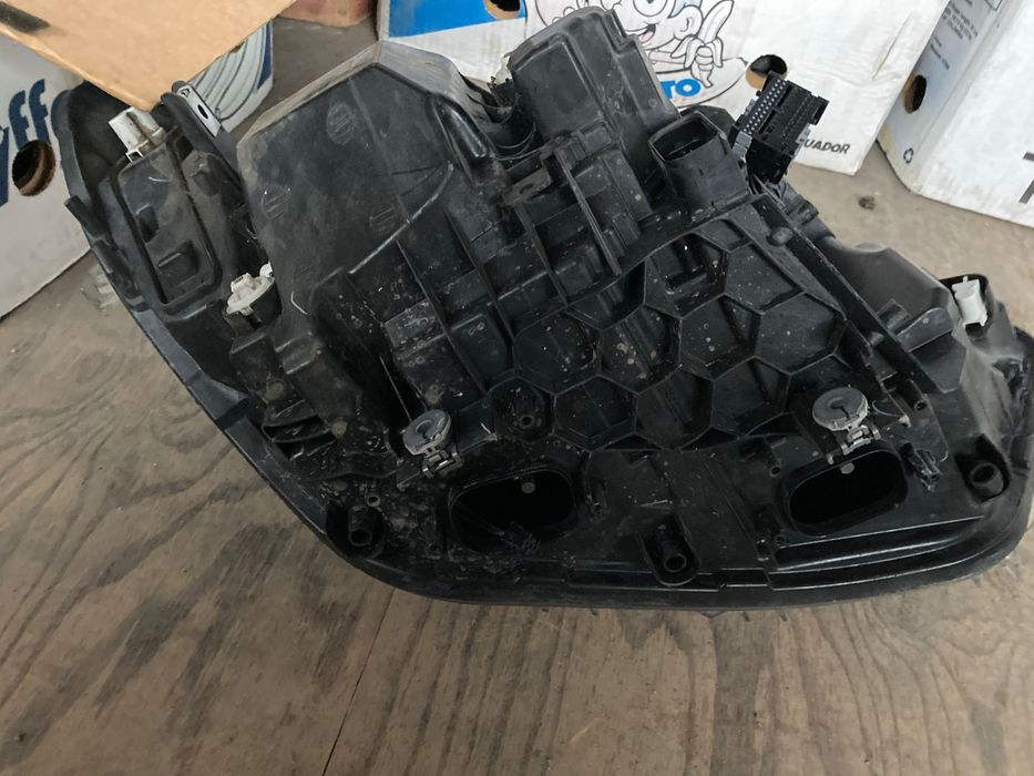 Ляв фар за Bmw F20/F21. 1series. Led. Фейслифт. 15-19.