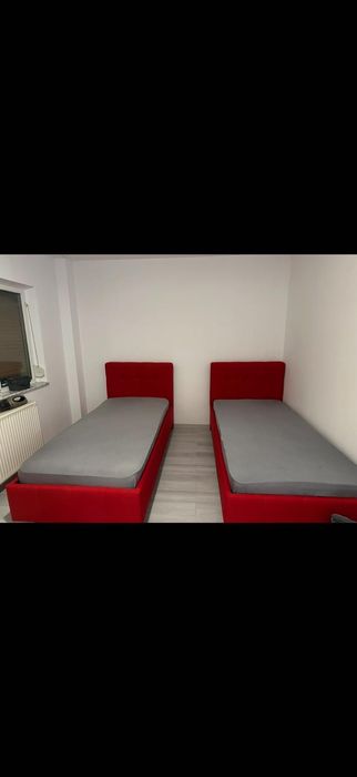 Paturi de copii ca și noi sunt luate de aproape un an