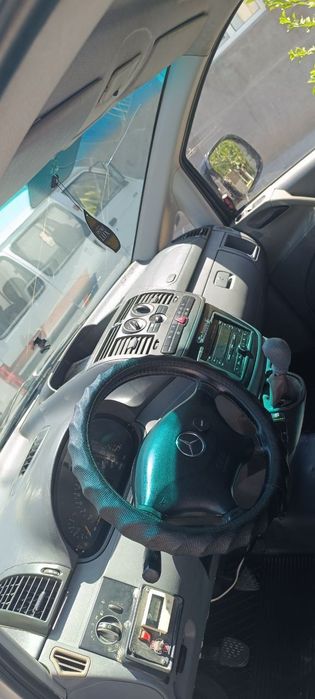 Мерседес Вито рефрижератор