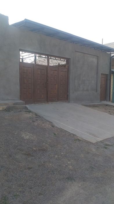 6сотик ихчам компактни дача сотилади