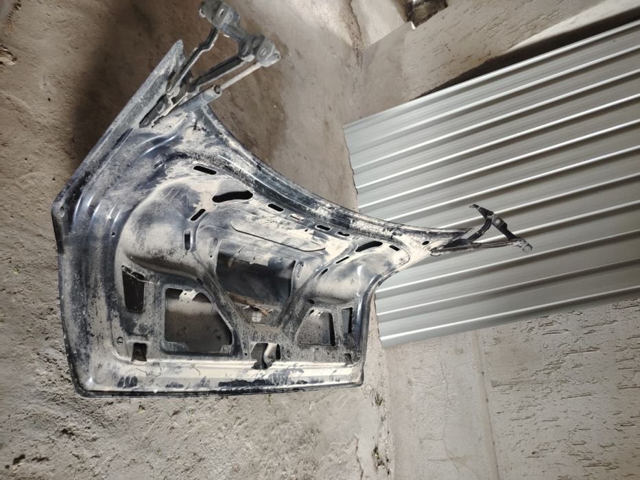 Крышка багажника ауди а 4