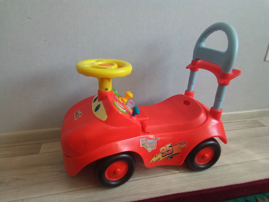 Продам  детский толокар