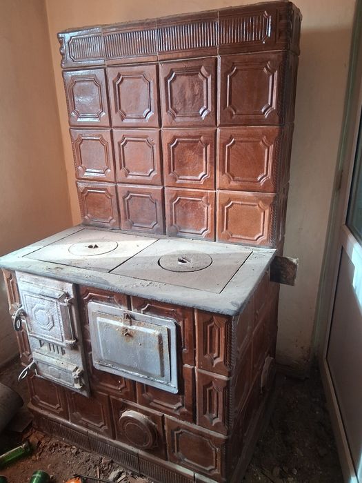 Vând sobă teracotă