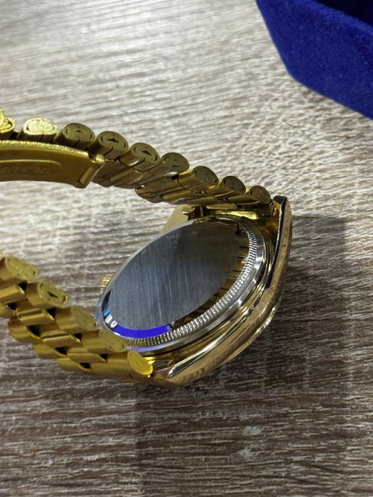 Луксозен дамски часовник Rolex Datejust Gold